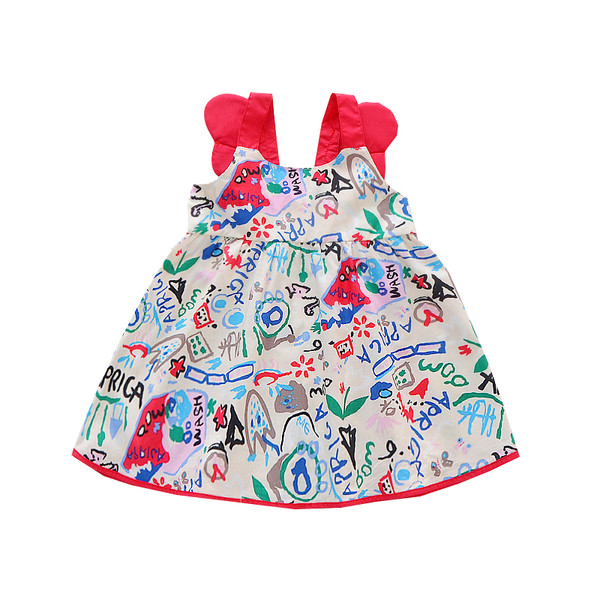 Modern gyerekruha modell pántokkal és 3D elemmel