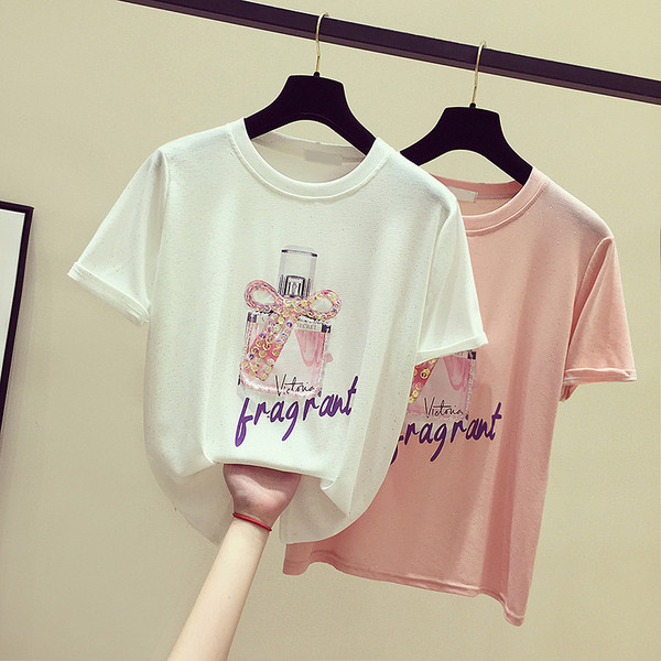 Μοντέρνο γυναικείο μπλουζάκι με ροζ και λευκό χρώμα