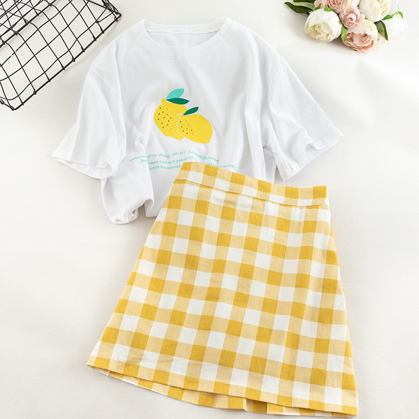 Γυναικείο σετ μπλούζα και καρό φούστα σε διάφορα χρώματα