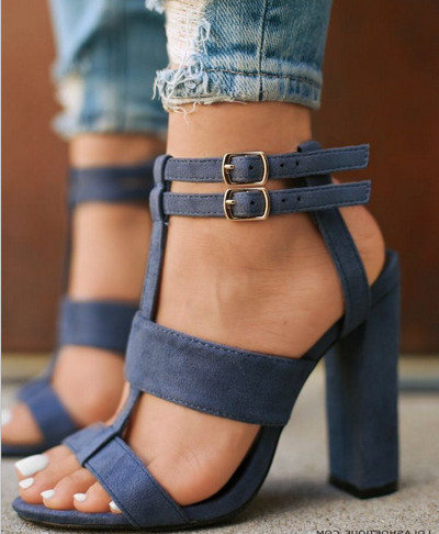 Stílusos női magas sarkú szandál három színben