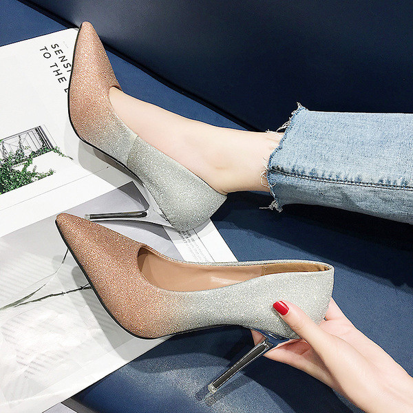 Pantofi eleganti de dama cu toc in doua culori