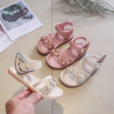 Модерни дамски сандали в бял и розов цвят с 3D елемент за момичета