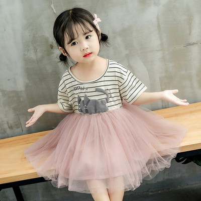 Модерна детска рокля с О-образно деколте и тюл