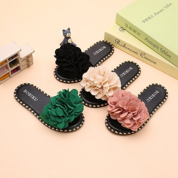 Alkalmi gyerekpapucs 3D elemmel több színben lányoknak