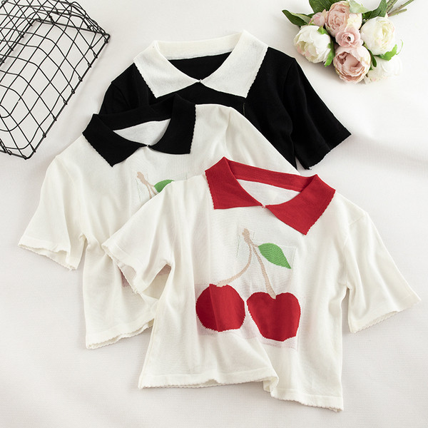 Γυναικείο μπλουζάκι κοντό με κεντήματα σε διάφορα χρώματα