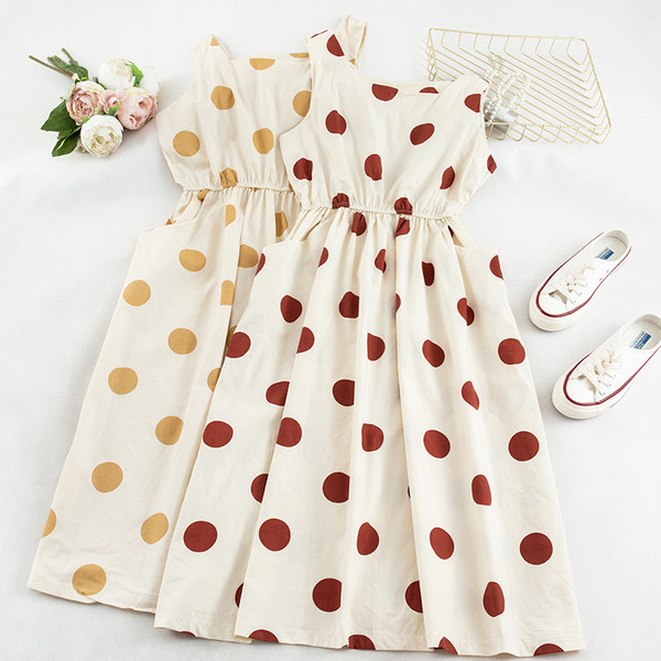 Rochie casual dama cu model decupat buline in mai multe culori