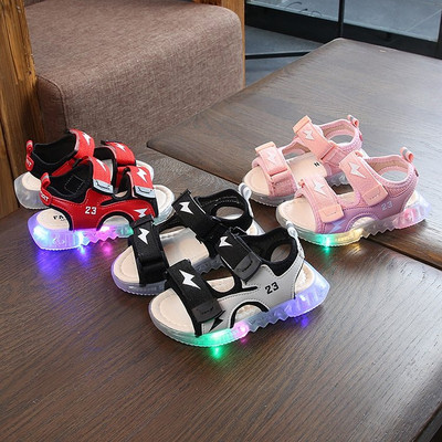 Ежедневни детски светещи сандали за момчета и момичета в три цвята