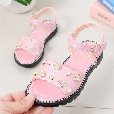 Modern gyerekszandál három színben gyöngyökkel és kövekkel