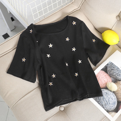 Γυναικεία μπλουζάκια με κεντήματα σε διάφορα χρώματα