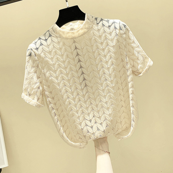 Bluza de dama eleganta cu maneca scurta si dantela in doua culori