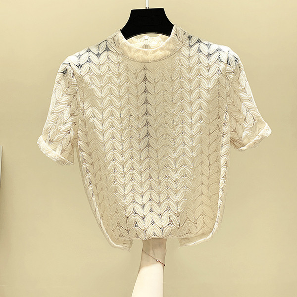 Bluza de dama eleganta cu maneca scurta si dantela in doua culori