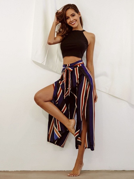 Pantaloni 7/8 de damă moderni în dungi, cu curea