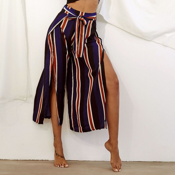 Pantaloni 7/8 de damă moderni în dungi, cu curea