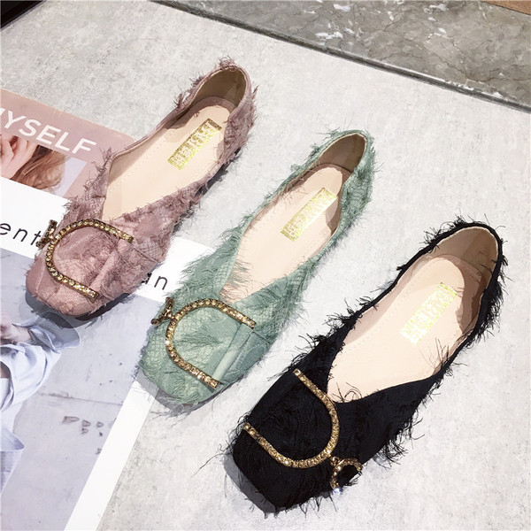 Дамски ежедневни обувки с метална декорация в три цвята