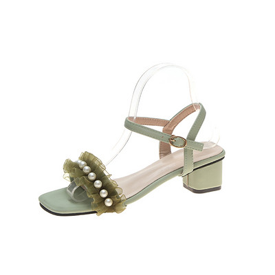 Κομψά γυναικεία σανδάλια με πέρλες σε δύο χρώματα