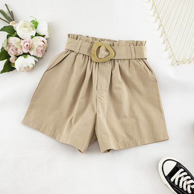 Дамски къси панталони с колан в черен,бял и бежов цвят