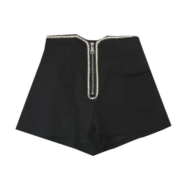 Нов модел къси дамски панталони с цип в черен и бял цвят 