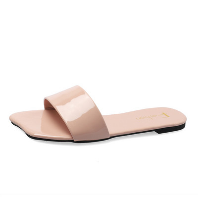 Papuci de damă în mai multe culori diferite