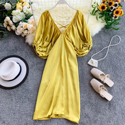 Γυναικείο φόρεμα με ντεκολτέ σε σχήμα V σε διάφορα χρώματα