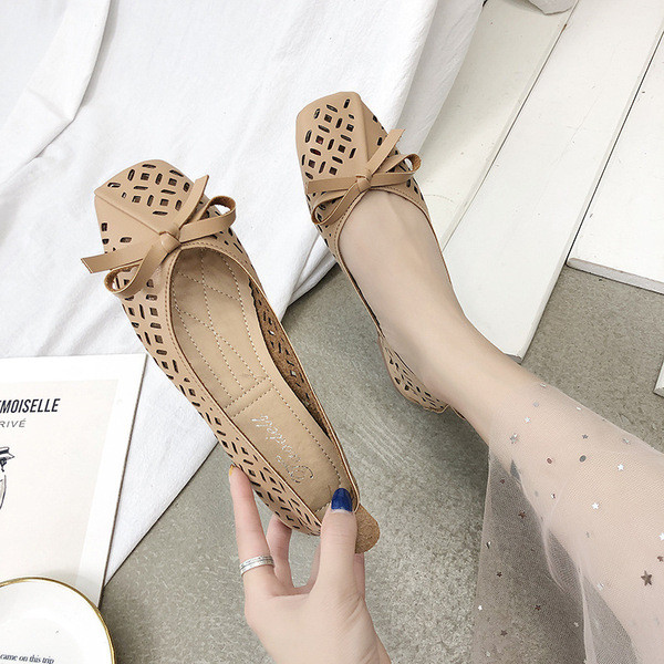 Eko bőrből készült alkalmi női cipő három színben szalaggal