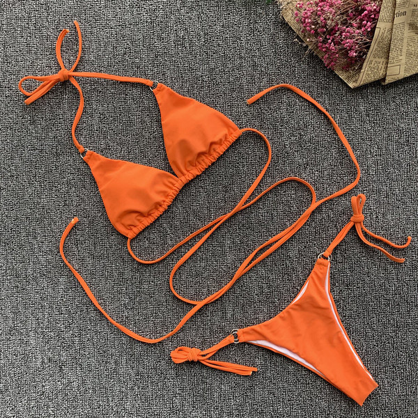 Costum de baie dama cu top triunghiular de culoare portocalie