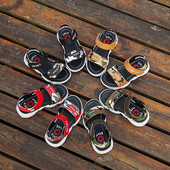 Modern gyerekszandál négy színben - fiúknak