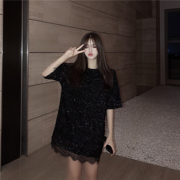 Rochie de dama model lat cu efect stralucitor in negru