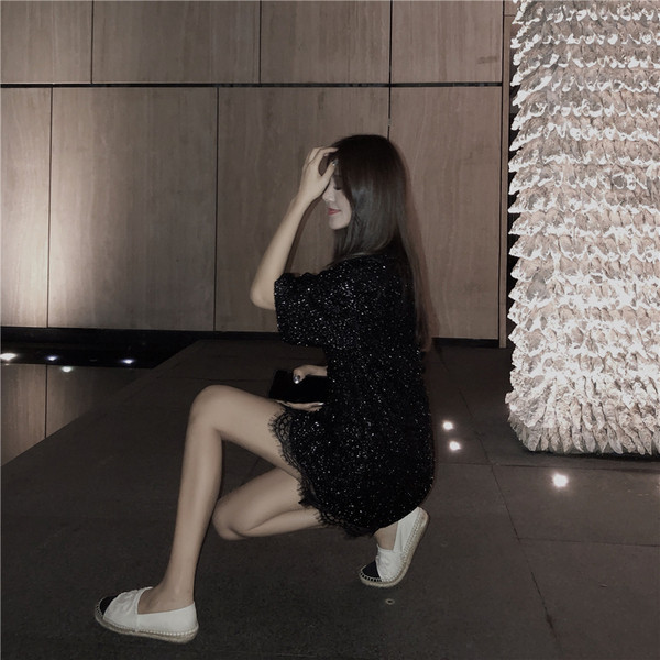 Rochie de dama model lat cu efect stralucitor in negru