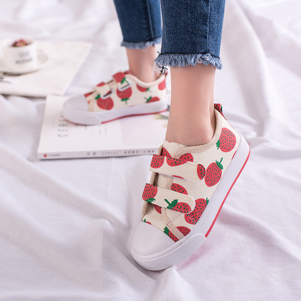 Adidași moderni pentru copii în două culori pentru fete