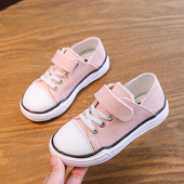 Gyermek tornacipő négy színben - lányoknak és fiúknak