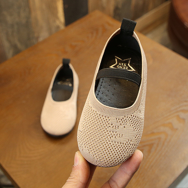 Alkalmi gyerekcipő három színben lányoknak