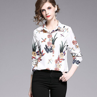 Elegáns női ing, hosszú ujjal és virágmintával