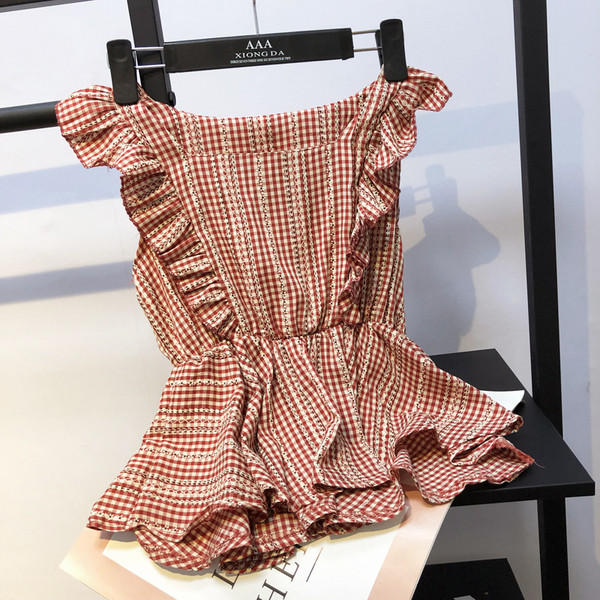 Κομψή μπλούζα με κοντό μανίκι σε διάφορα χρώματα