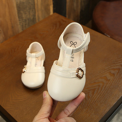 Jelenlegi gyerekszandál lányoknak - három színben