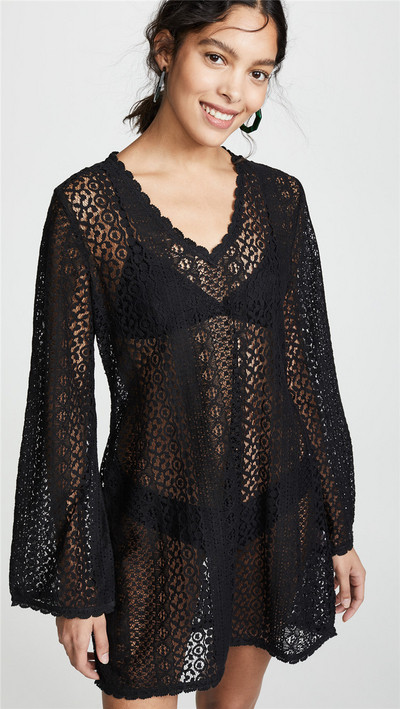 Női csipke pareo hosszú ujjú fehér és fekete színben