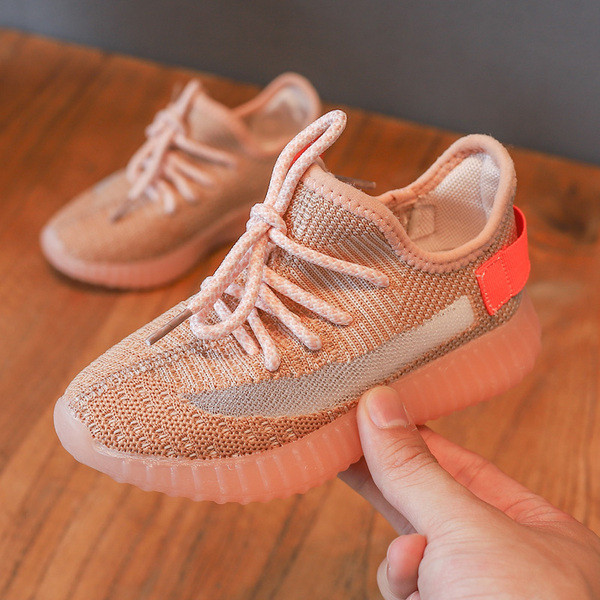 Model nou de adidasi copii in trei culori - pentru baieti