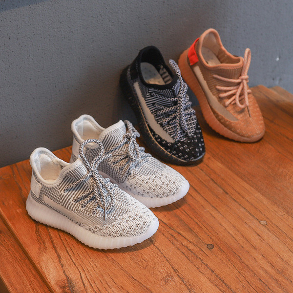 Model nou de adidasi copii in trei culori - pentru baieti