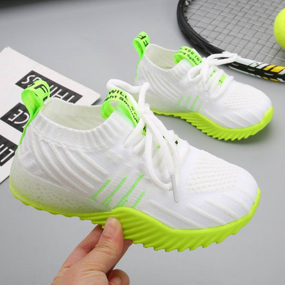 Tenisi copii in trei culori pentru baieti si fete