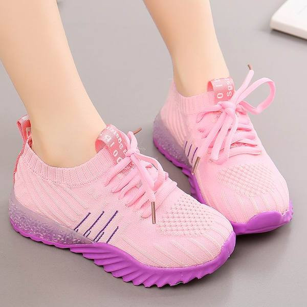 Tenisi copii in trei culori pentru baieti si fete