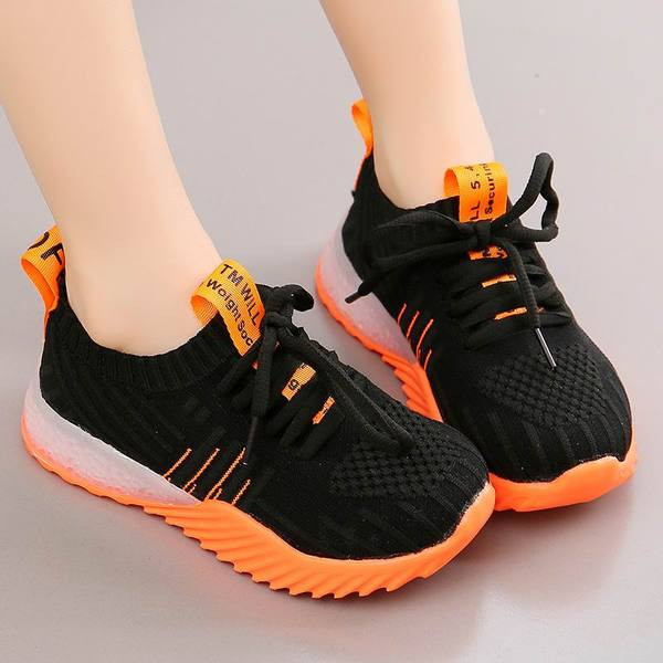 Tenisi copii in trei culori pentru baieti si fete