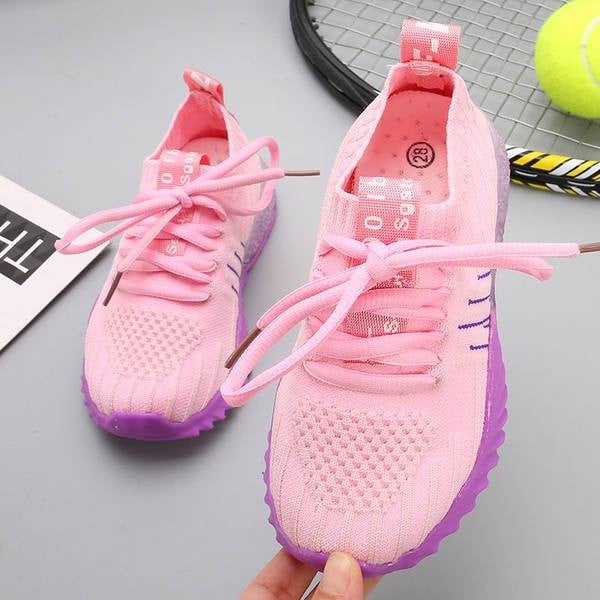 Tenisi copii in trei culori pentru baieti si fete