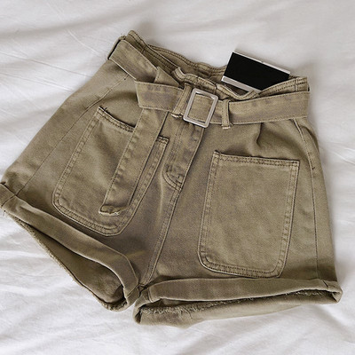 Дамски къси панталони с висока талия  и колан в няколко цвята