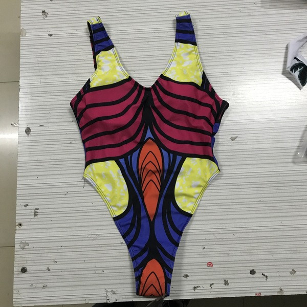 Costum de baie color nou model