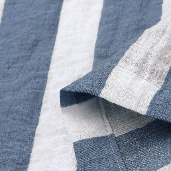 Jachetă de damă în dungi cu mâneci lungi de culoare albastră