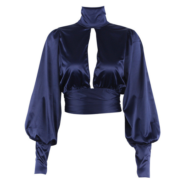 Bluză de damă elegantă cu mâneci lungi și largi