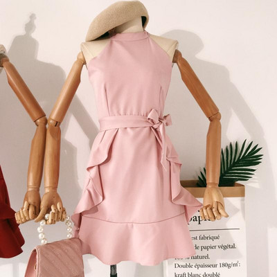 Elegáns női ruha övvel több színben