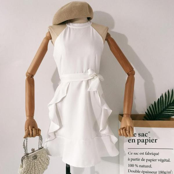 Elegáns női ruha övvel több színben