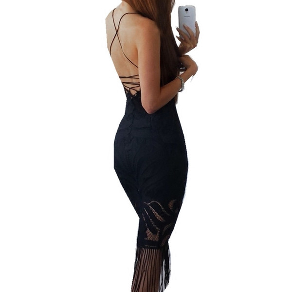 Rochie elegantă de damă, cu bretele subțiri cu franjuri și spate gol