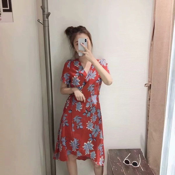 Rochie casual de damă, cu mâneci scurte cu decolteu în V și legături în talie