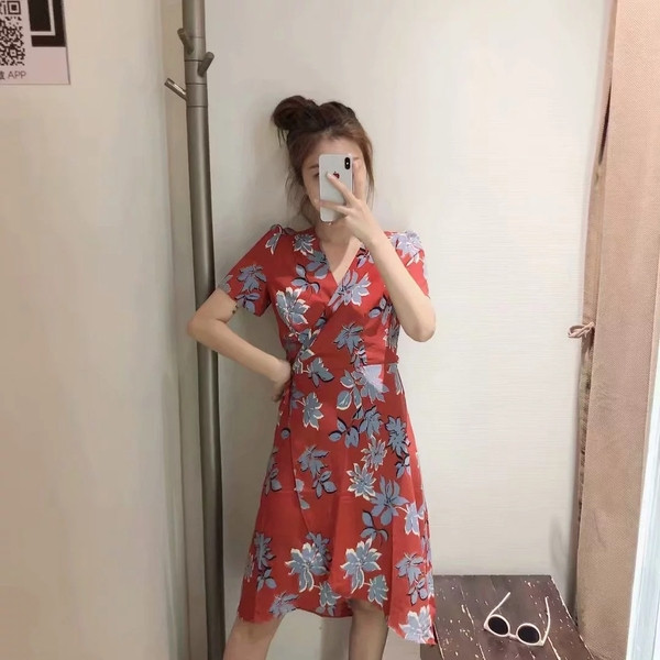 Rochie casual de damă, cu mâneci scurte cu decolteu în V și legături în talie